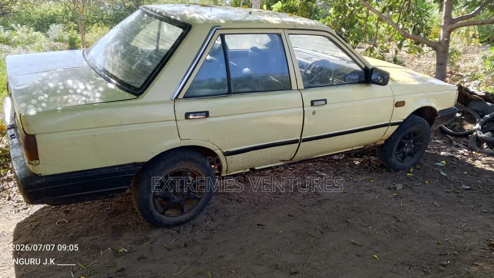 Nissan Sunny 1992 Beige