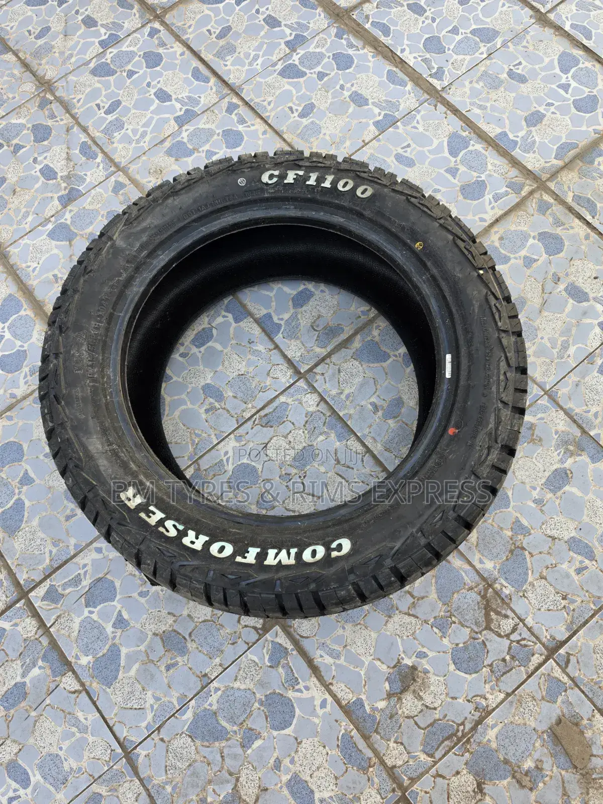 235 /55 R18 Comforser Tired (All Terain) Cf 1100