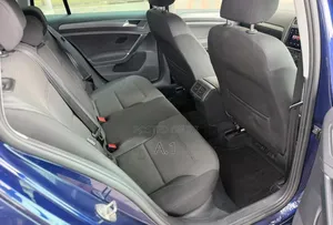 Volkswagen Golf 2019 Blue
