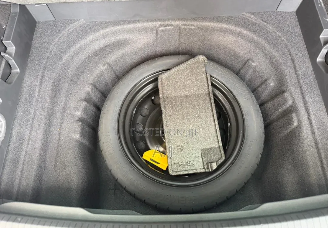 Volkswagen Golf 2019 Blue