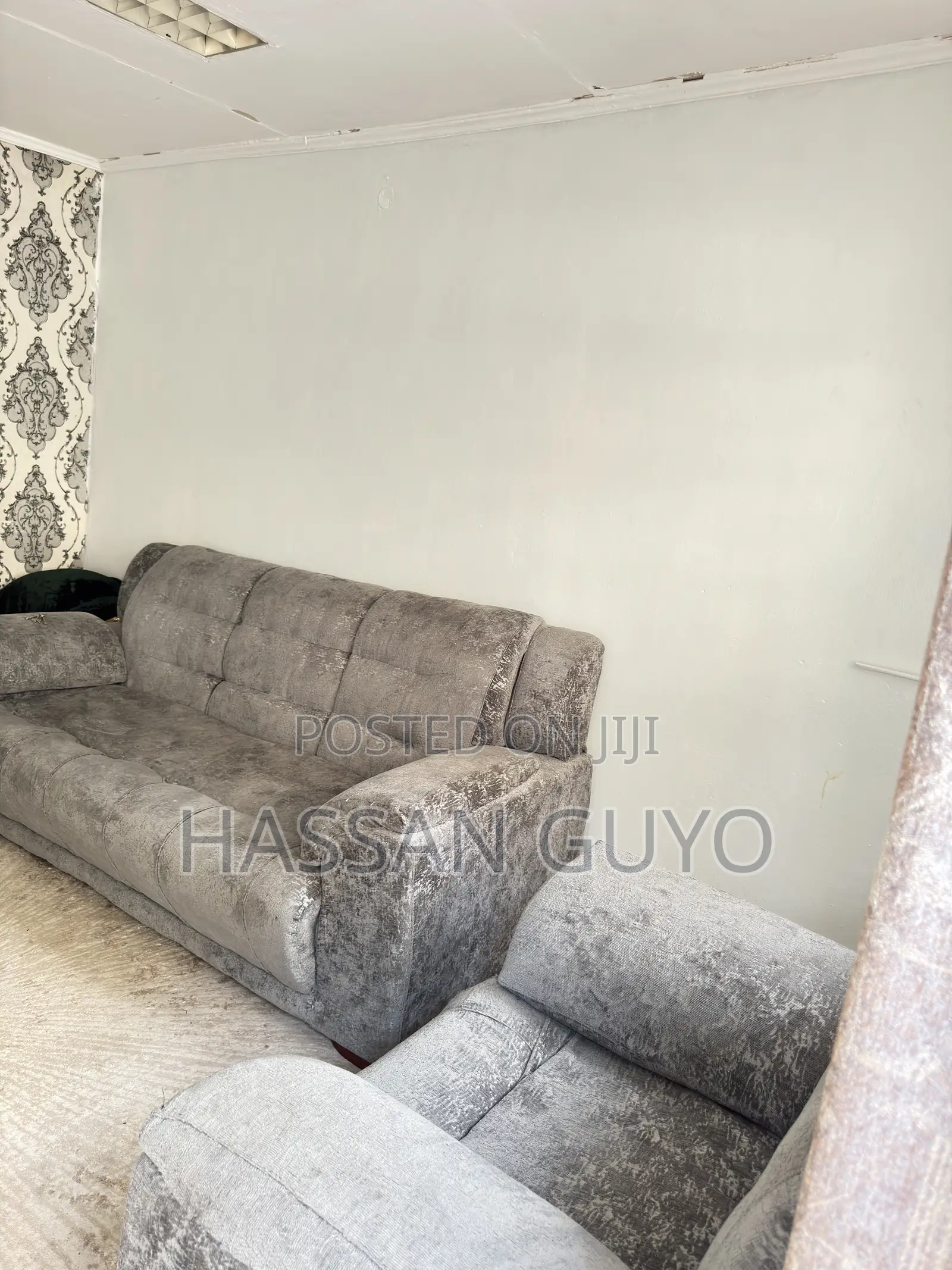 5 Seater Couch/ Sofa Set