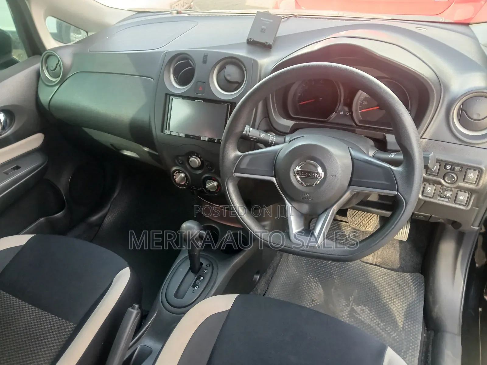 Nissan Note 2018 Black