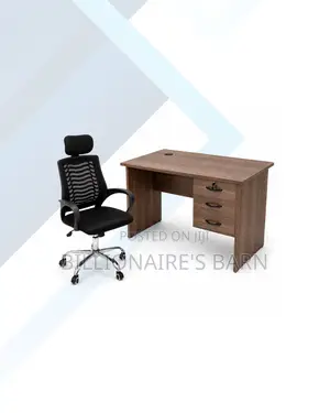 Compact 1m Desk and Headrest Mesh Chair for Professional Use