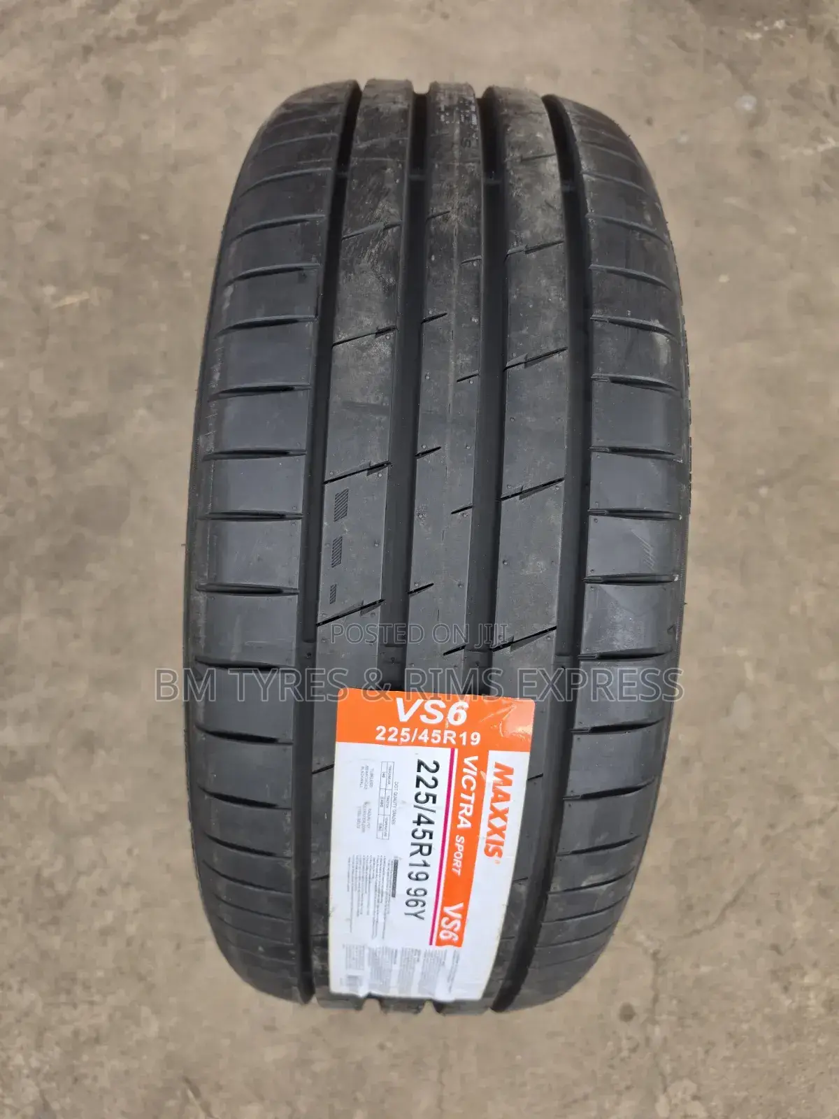 225 /45 R19 Maxxis Tires (Highway)