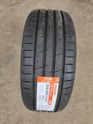 225 /45 R19 Maxxis Tires (Highway)