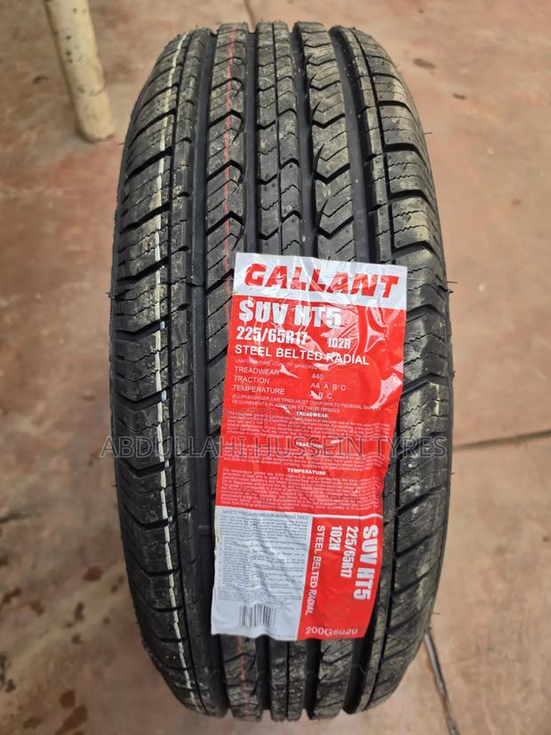 225/65 R17 Gallant 102 H