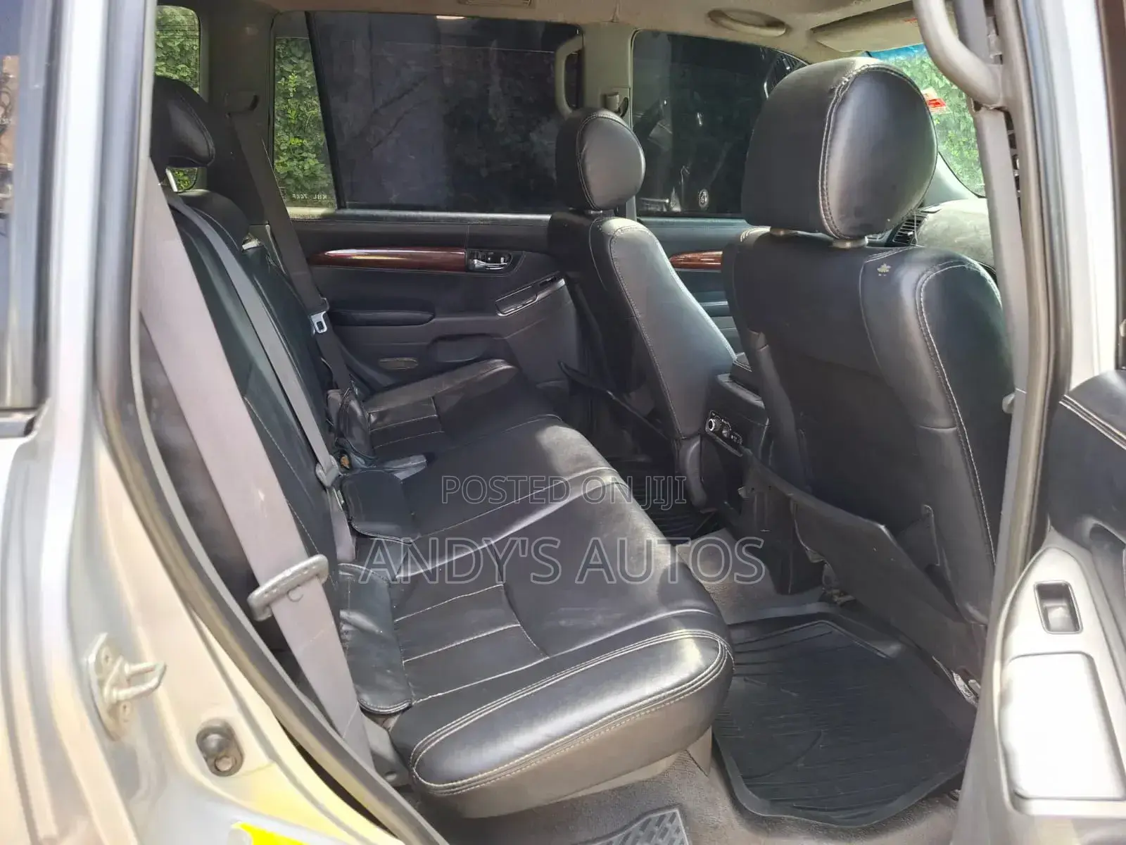 Toyota Land Cruiser Prado 2006 Silver