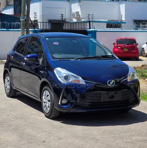 Toyota Vitz 2019 Blue