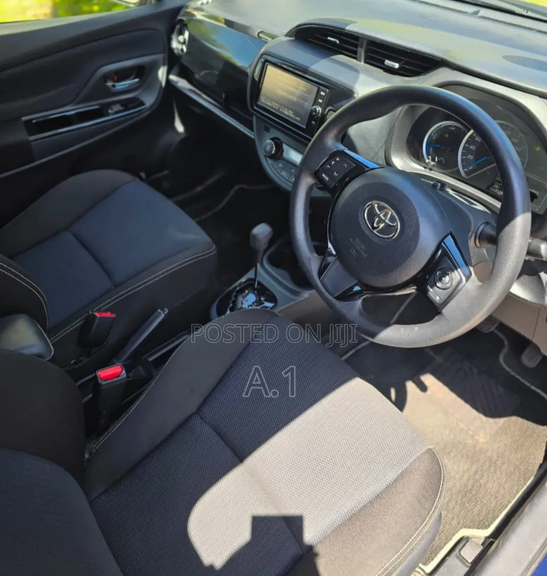 Toyota Vitz 2019 Blue
