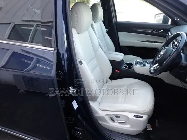 Mazda CX-8 2019 Blue
