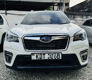 Subaru Forester 2.5i Premium AWD 2018 White