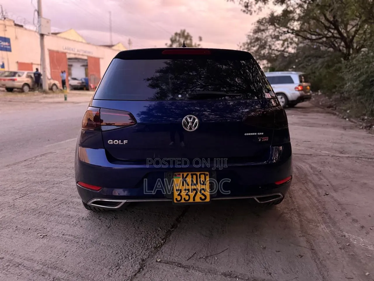 Volkswagen Golf 2017 Blue