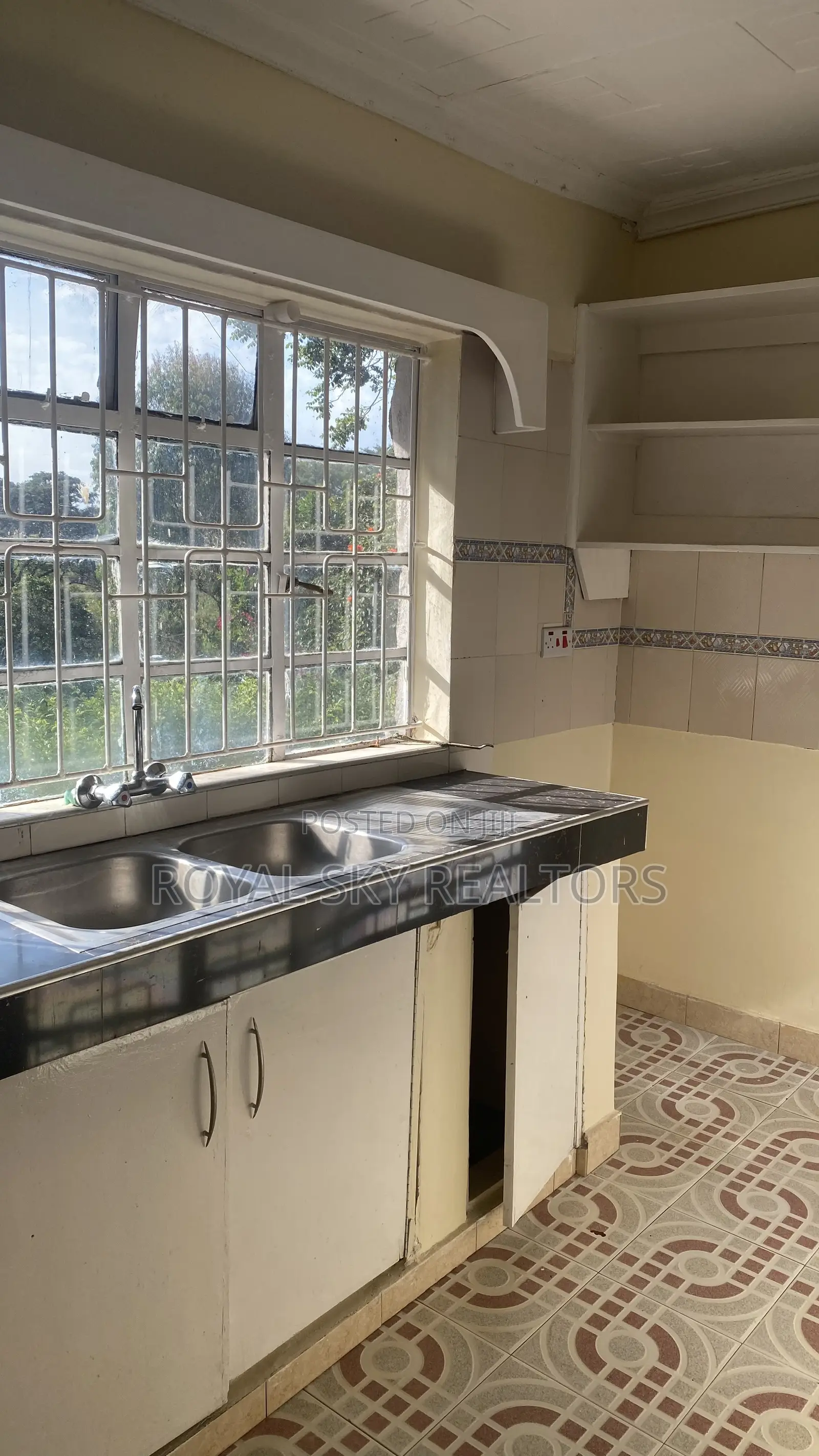 3bdrm Townhouse / Terrace in Uthiru for rent