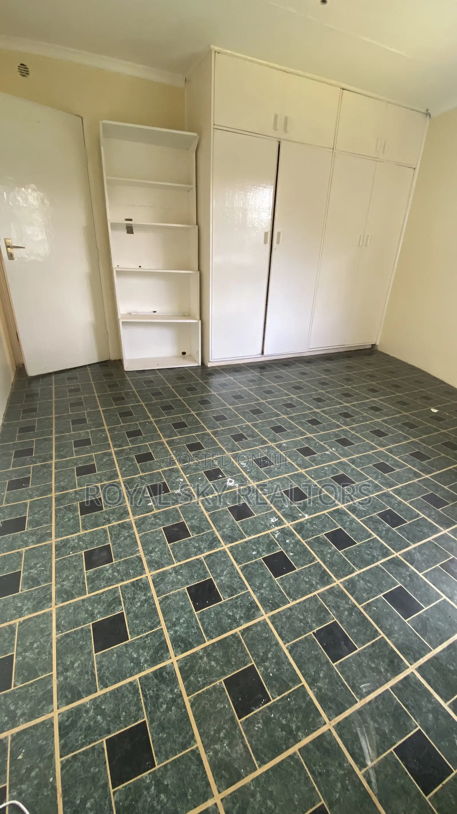 3bdrm Townhouse / Terrace in Uthiru for rent