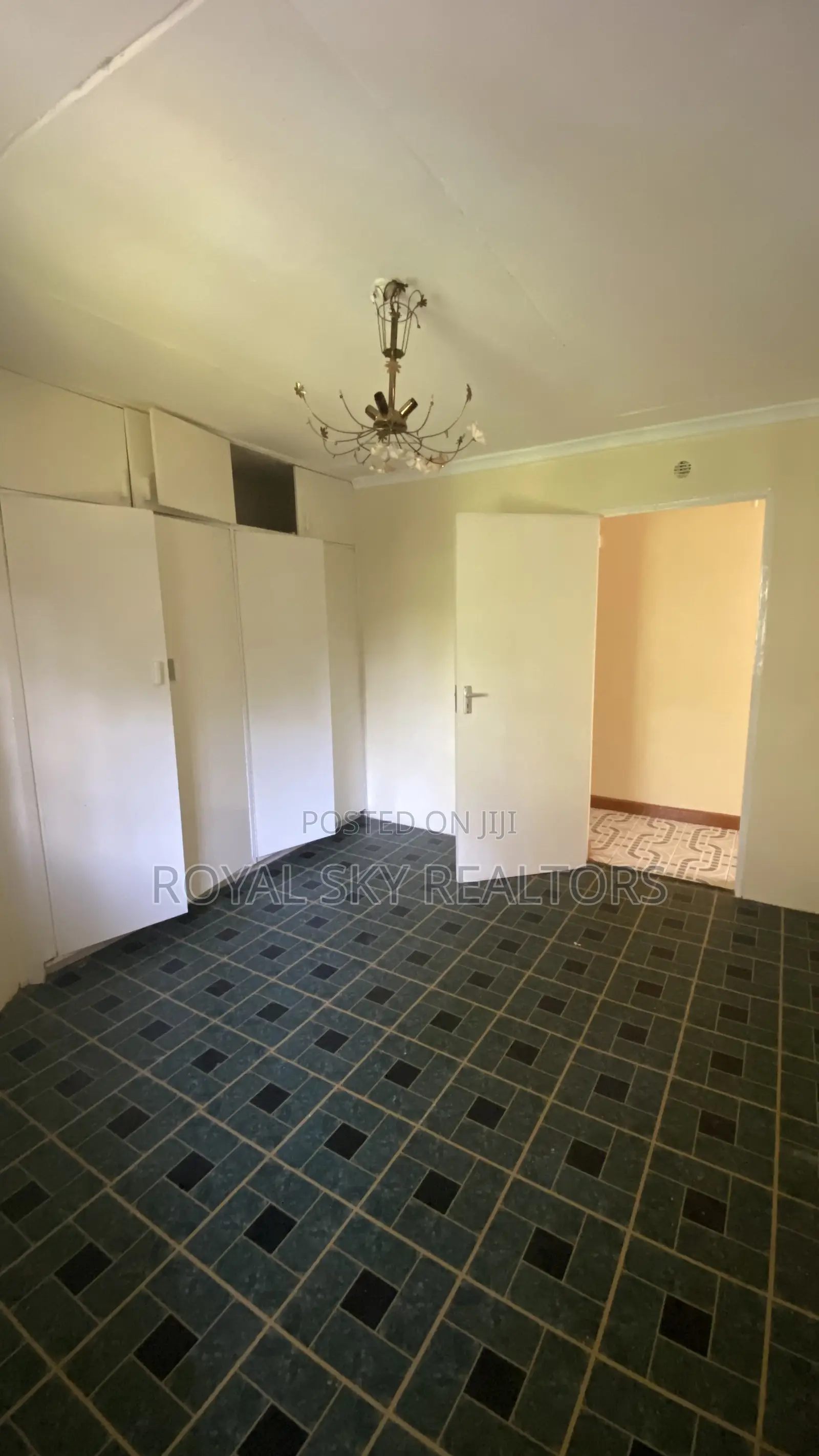 3bdrm Townhouse / Terrace in Uthiru for rent