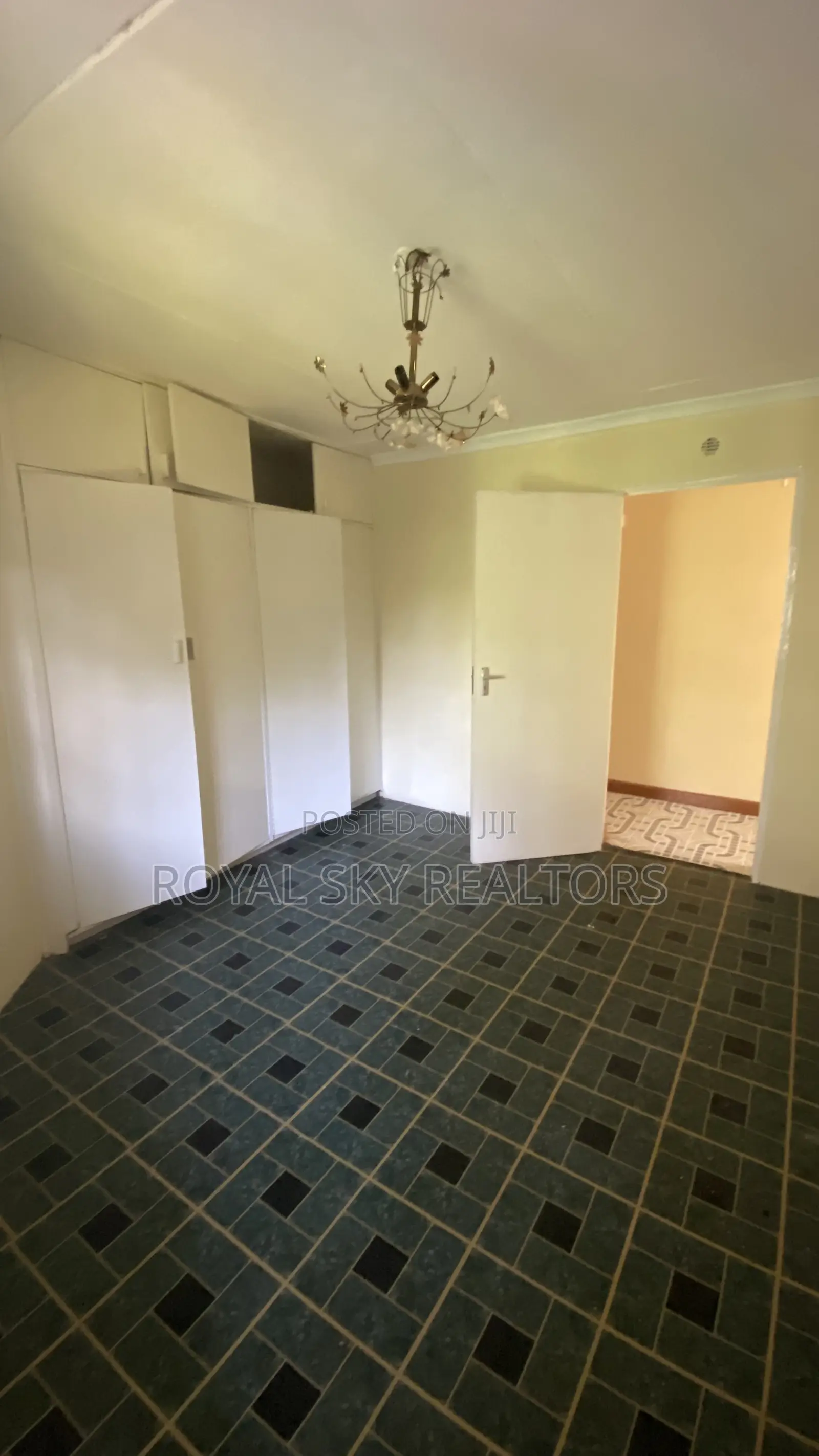 3bdrm Townhouse / Terrace in Uthiru for rent