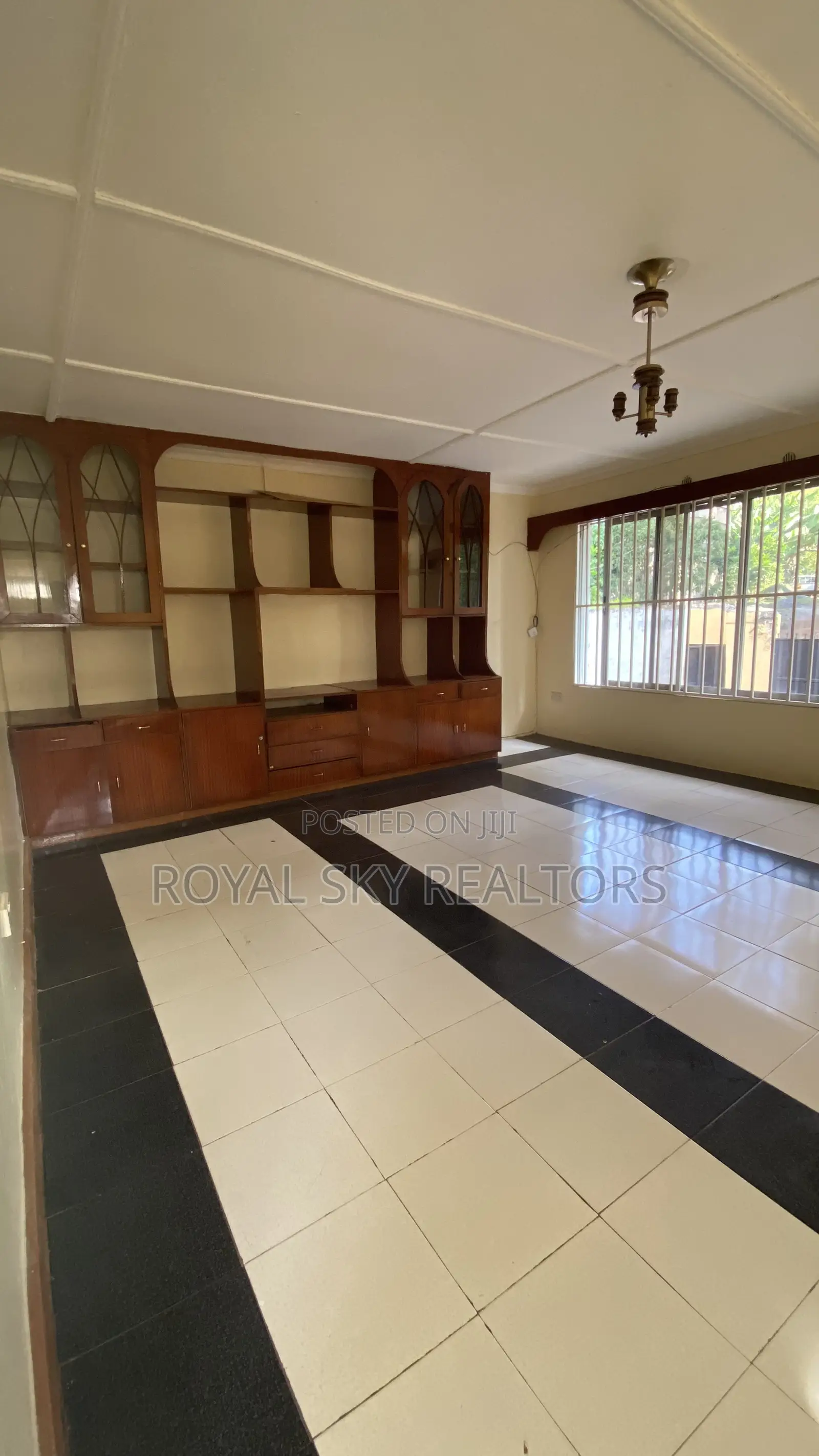 3bdrm Townhouse / Terrace in Uthiru for rent