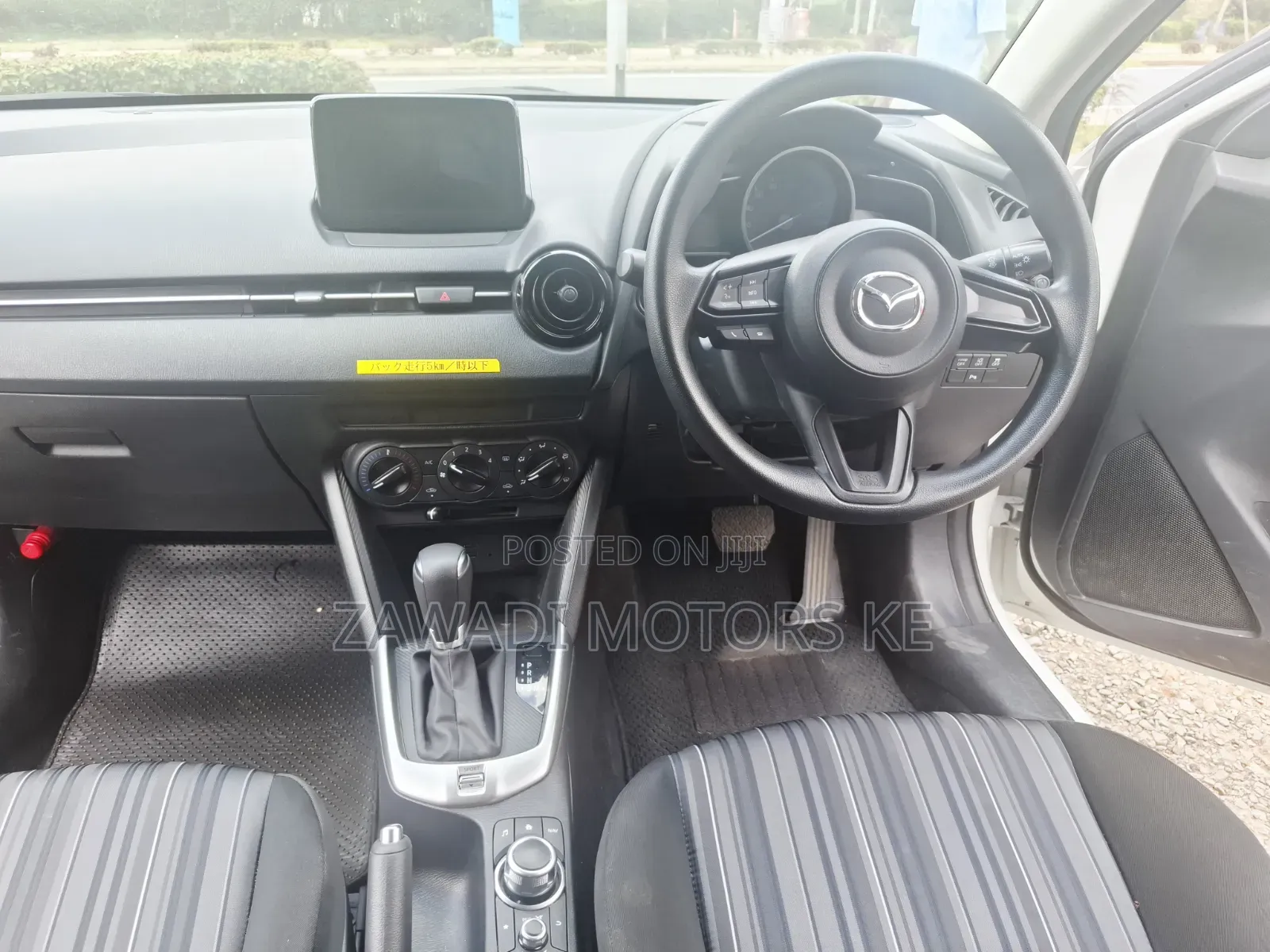 Mazda 2 2020 White