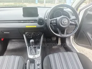 Mazda 2 2020 White