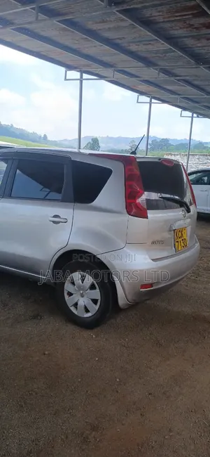 Nissan Note 2009 Silver