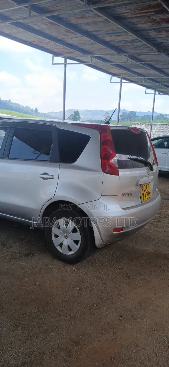 Nissan Note 2009 Silver
