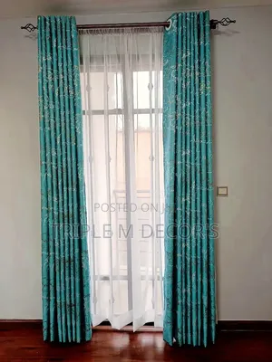Quality Pocket Friendly Modern Curtains