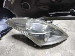Suzuki Swift 2015/16 Black Xenon Headlight