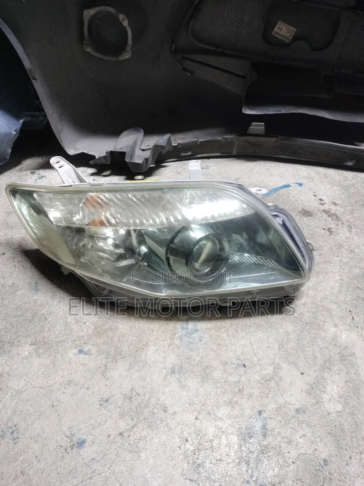 Toyota Fielder 2007/008 Xenon Headlight