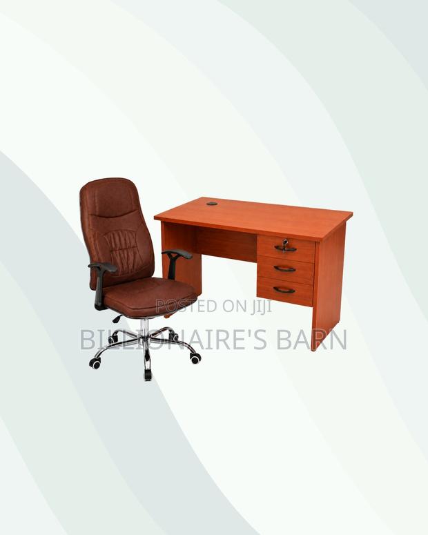 Compact 1m Desk and Brown Executive Leather Chair for Professional Use - thumbnail 3