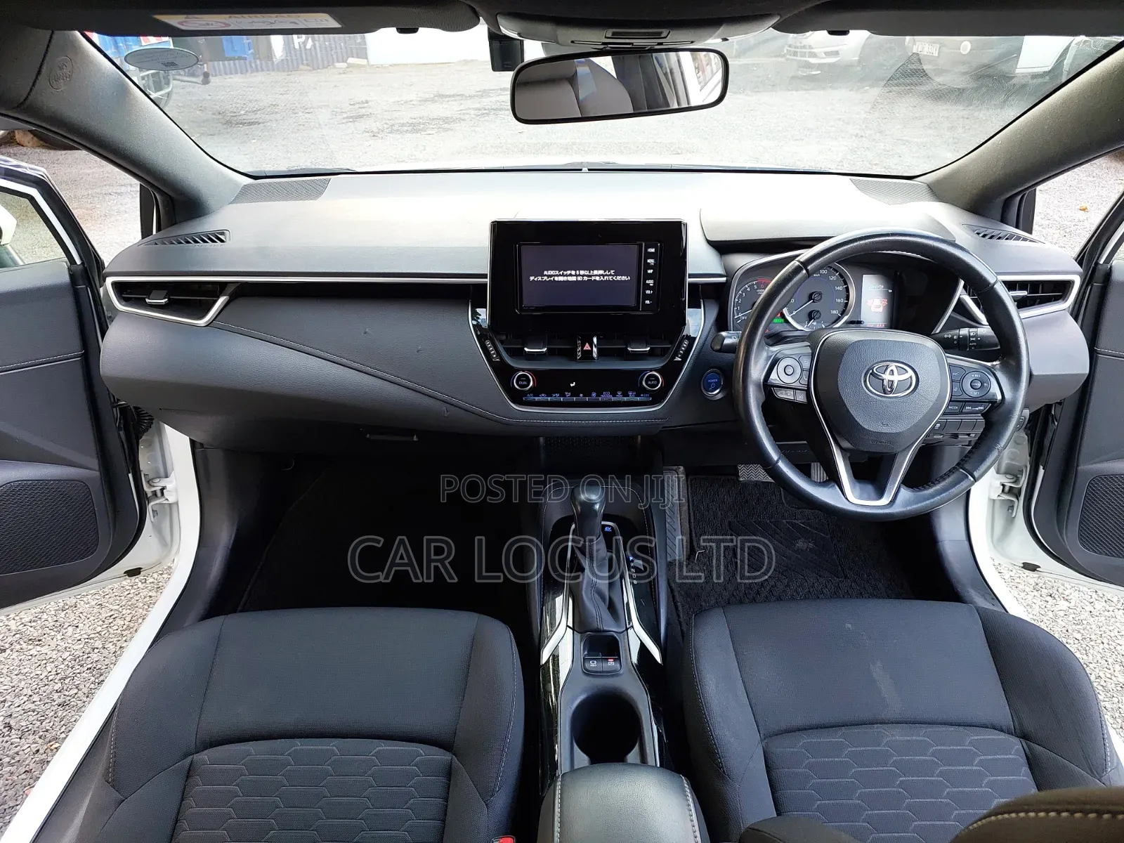 Toyota Corolla 2018  White 