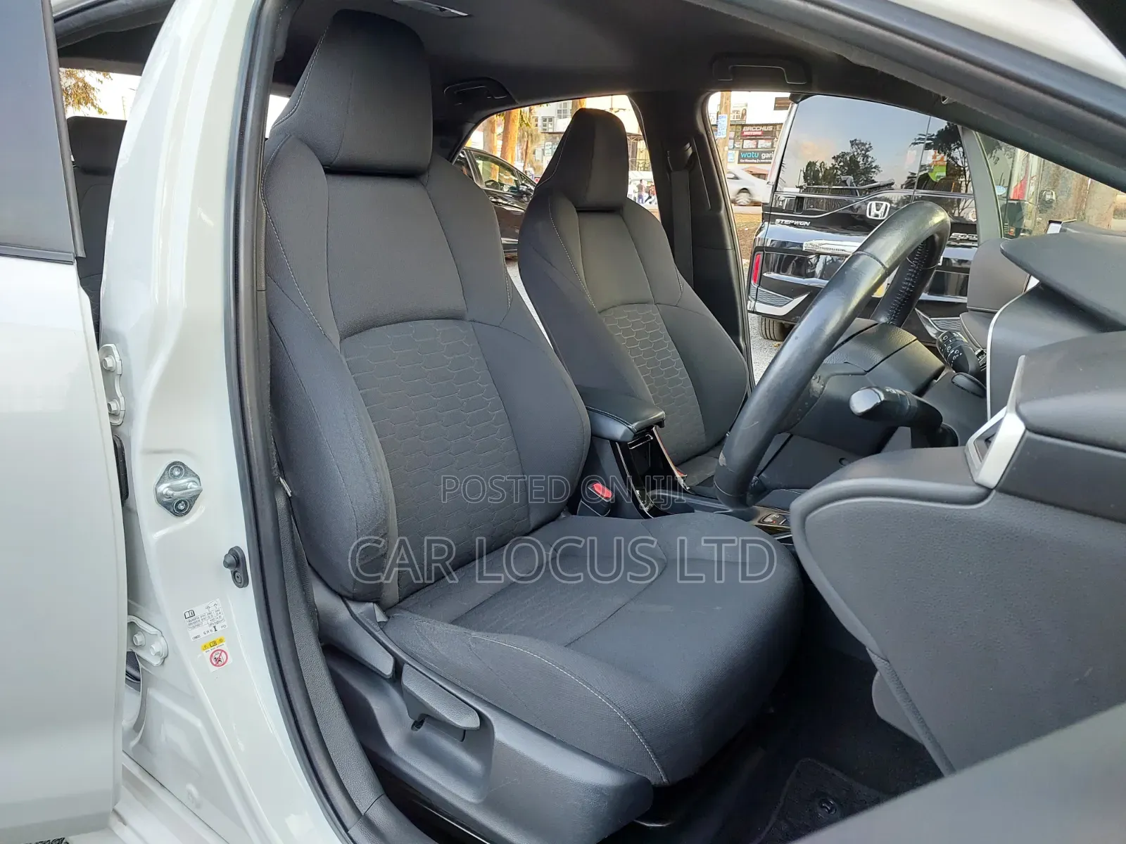Toyota Corolla 2018  White 