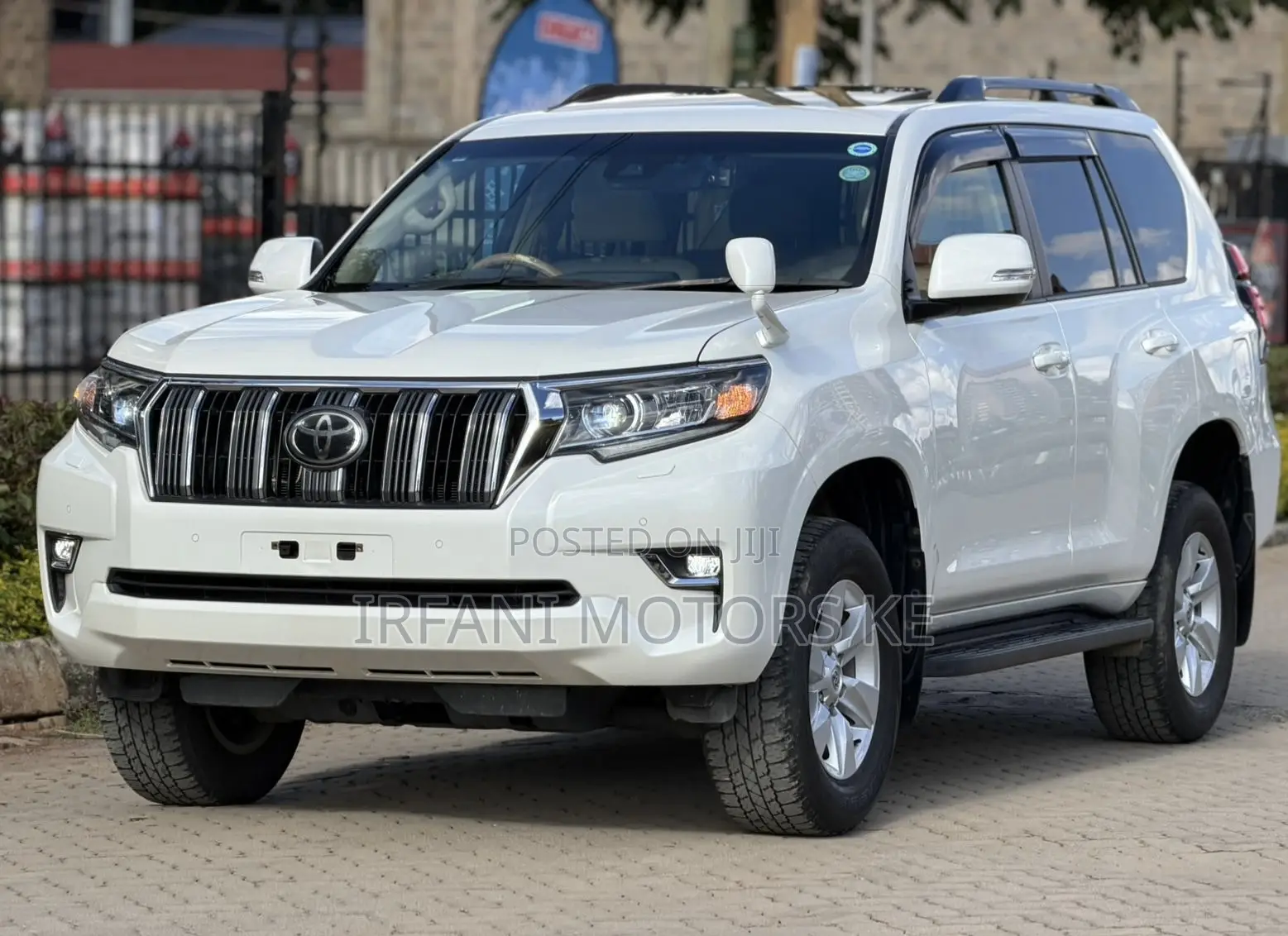 Toyota Land Cruiser Prado 2.7 2019 Pearl