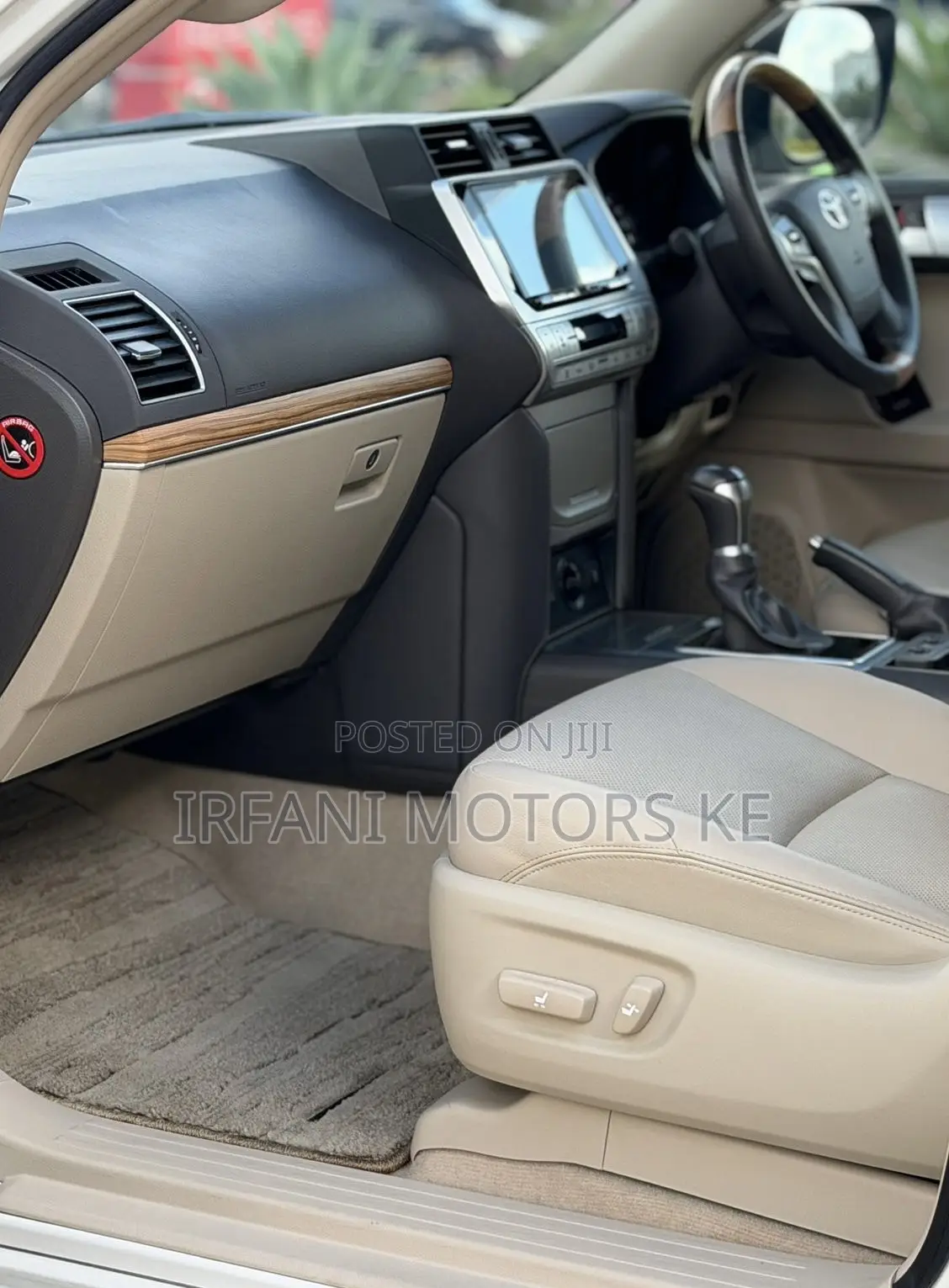 Toyota Land Cruiser Prado 2.7 2019 Pearl