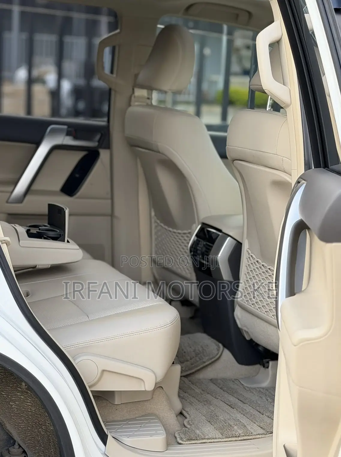 Toyota Land Cruiser Prado 2.7 2019 Pearl