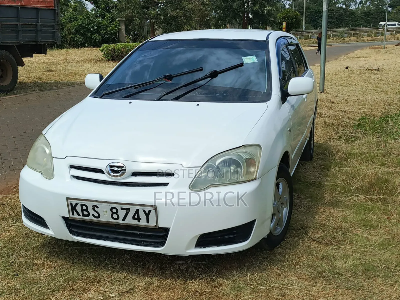 Toyota Corolla RunX 2006 White