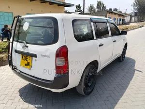 Toyota Probox 2014 White