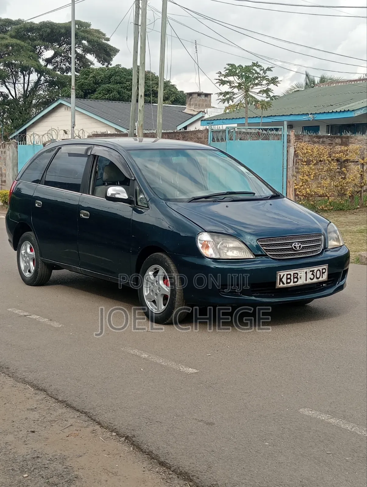 Toyota Nadia 2001 Blue