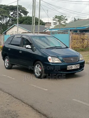 Toyota Nadia 2001 Blue