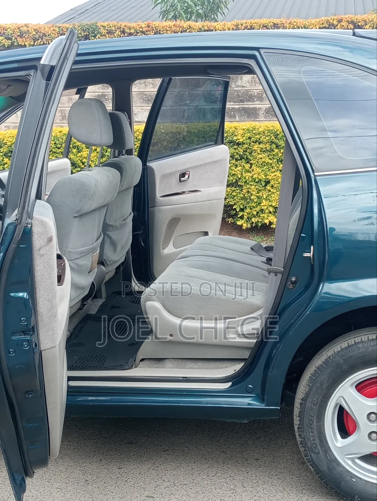 Toyota Nadia 2001 Blue