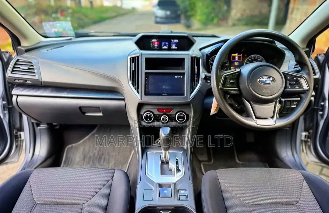 Subaru Impreza 2018 Silver