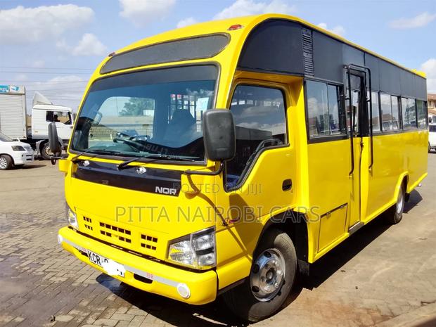 Isuzu NQR 2018 Yellow - thumbnail 4