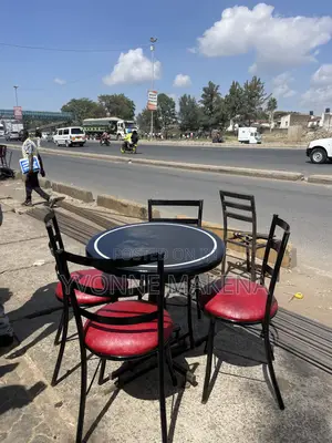 Black Round Table Set
