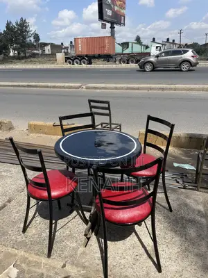 Black Round Table Set