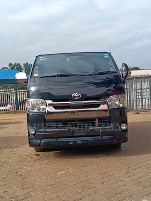 Toyota HiAce 2019 Black