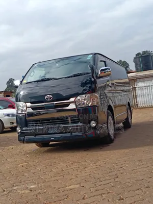 Toyota HiAce 2019 Black