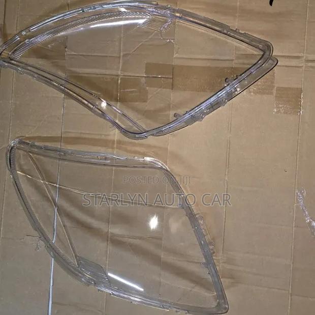 Suzuki Swift 2006 Headlight Lens Replacement - main view