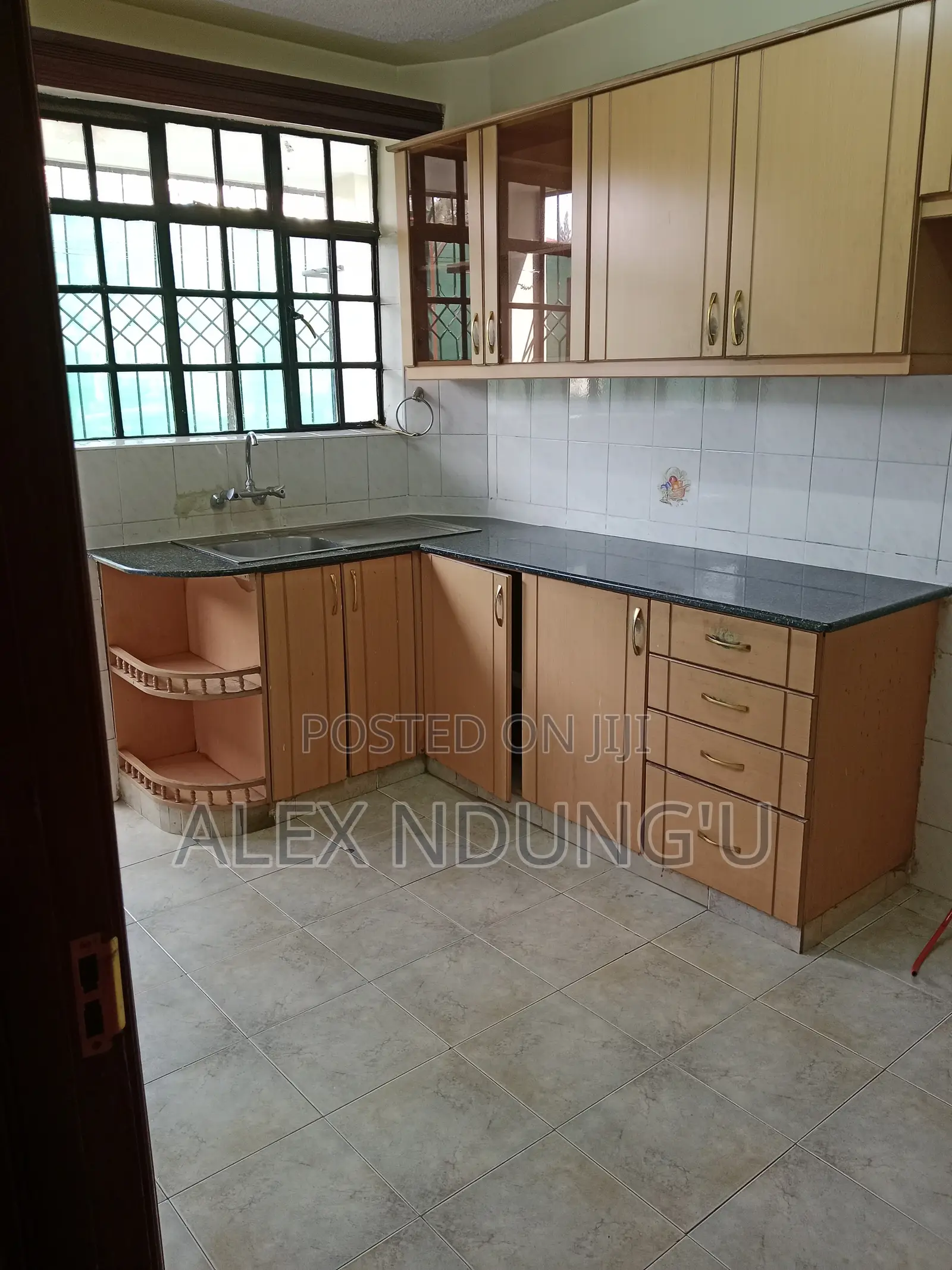 3bdrm Apartment in Garden Estate, Roysambu for rent