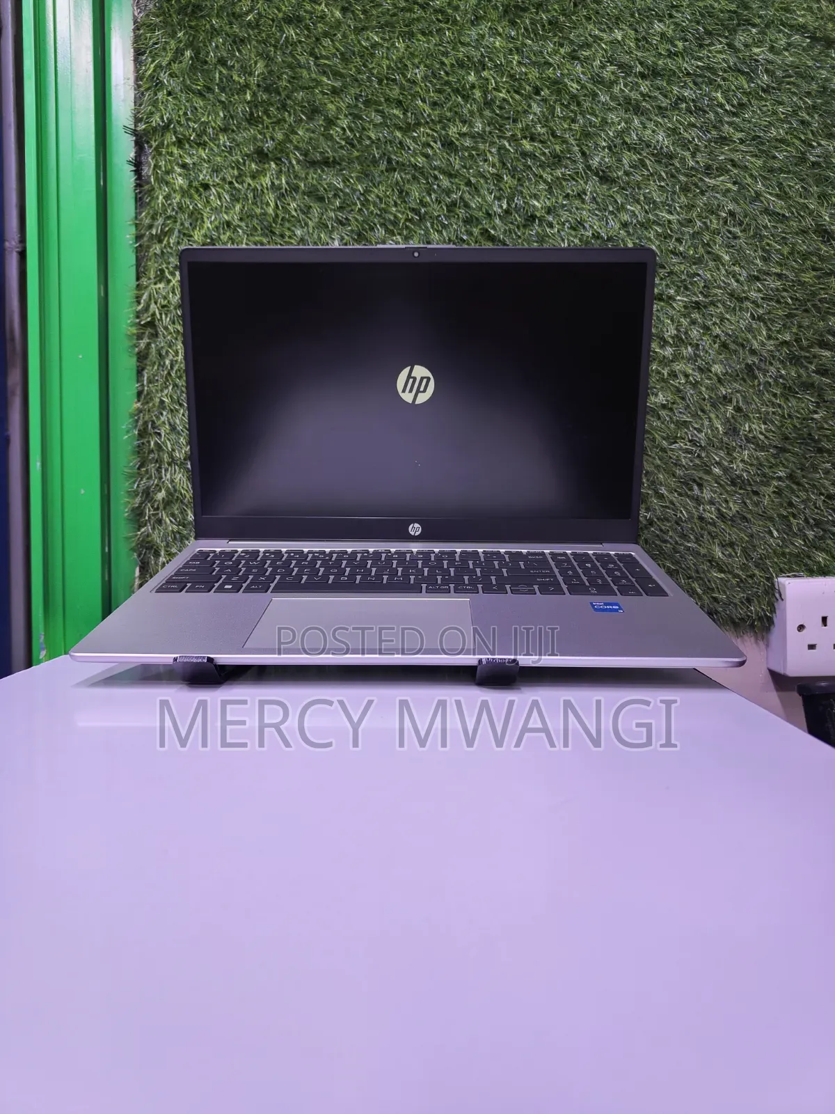 Laptop HP 240 G9 8GB Intel Core i7 SSD 256GB