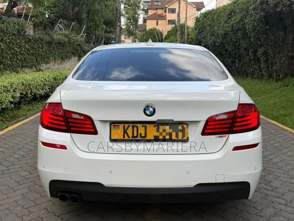 BMW 523i 2015 White