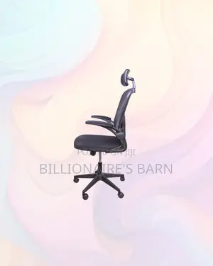 Ergonomic Office Chair With Headrest for Professional Workspaces